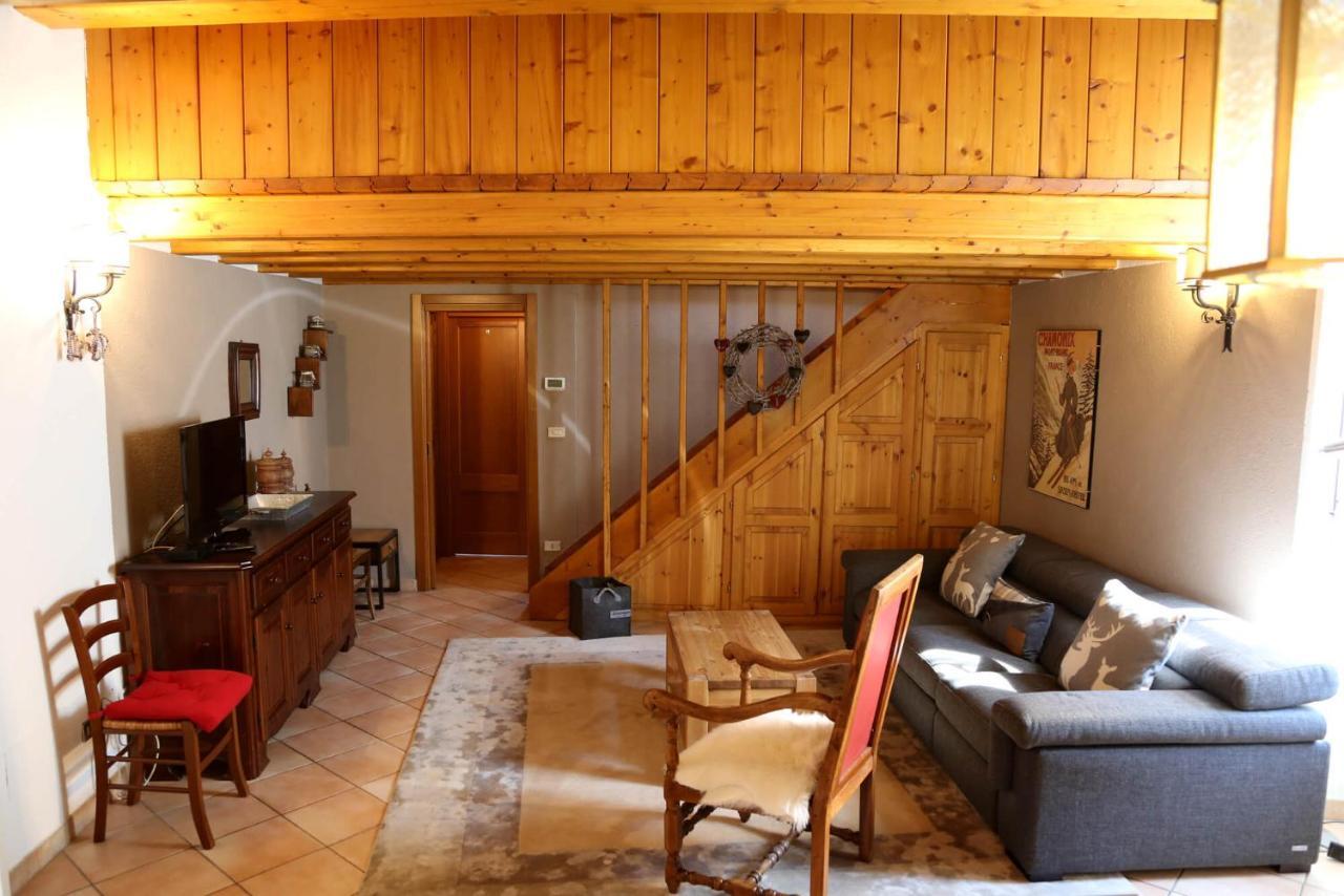 Appartamenti Vista Monte Bianco Courmayeur-Entreves Экстерьер фото